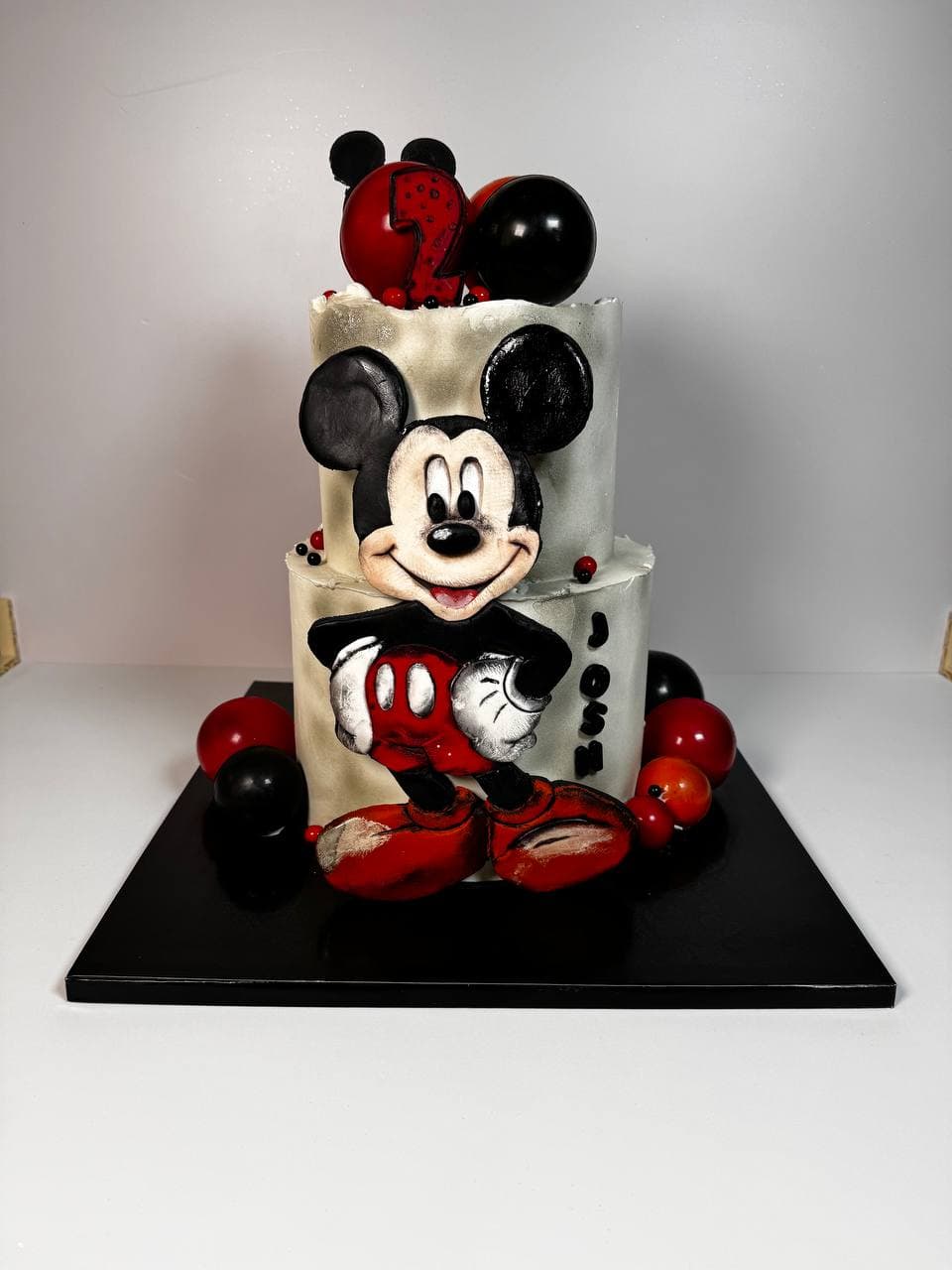 Mickey Mouse Cake