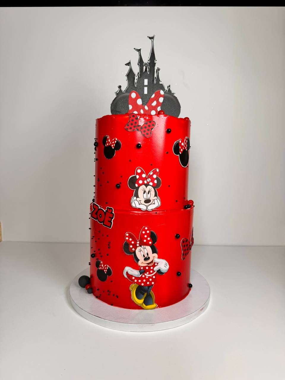 Minnie Mouse Cake